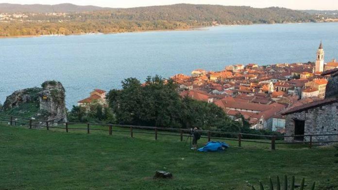 Appartamento Lago Maggiore Арона Экстерьер фото